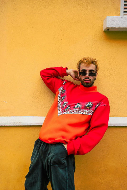 Sunburst Bloom Gradient Sweatshirt