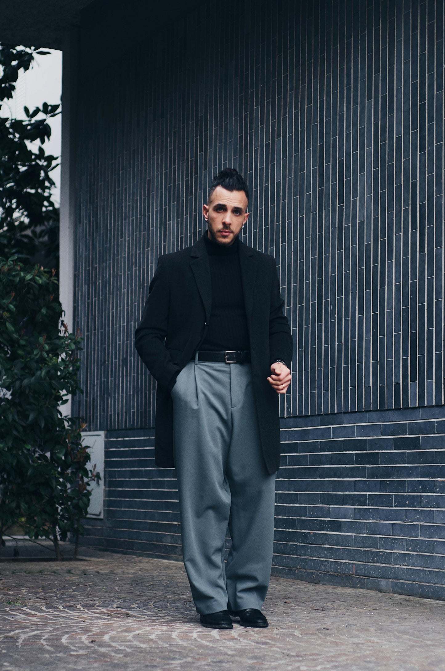 Slate Noir Layered Set